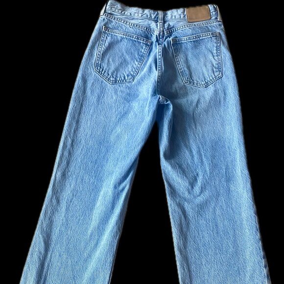 Aritzia Denim Forum The Farrah Hi-rise Wide Jean - Picture 4 of 7